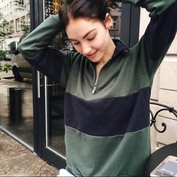 Brandy Melville Sweaters - Don’t wear anymore